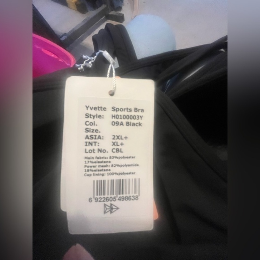 NWT Yvette Sports Bra Criss Cross Back Running Bra for Plus Size Sz XL+ - Picture 11 of 11